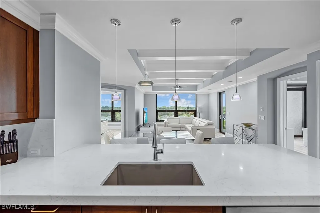 9115 Strada Place Naples FL 34108