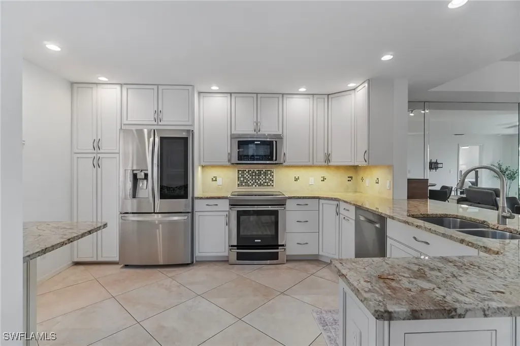 505 Mardel Drive Naples FL 34104