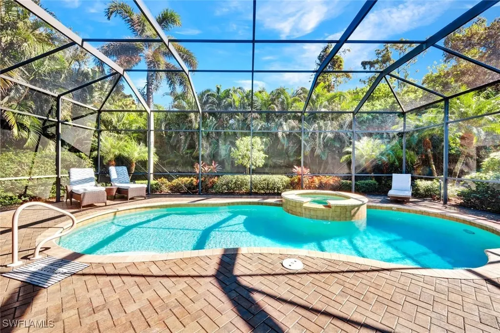 5620 Hammock Isle Drive Naples FL 34119