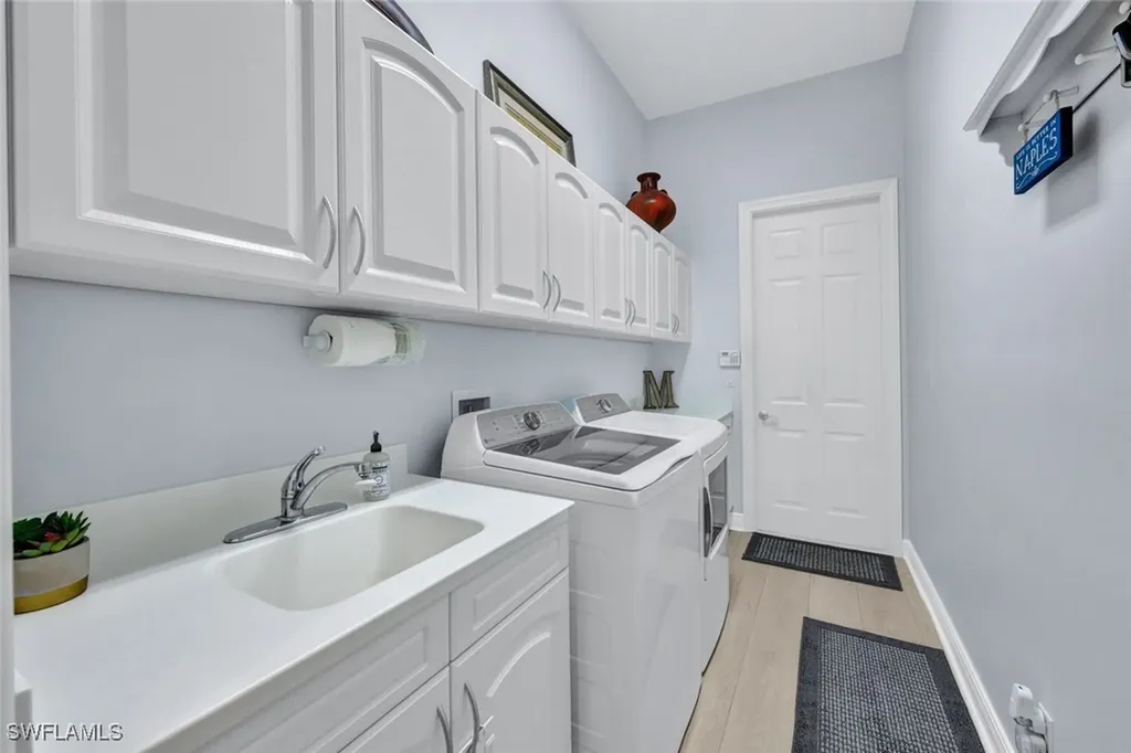 5620 Hammock Isle Drive Naples FL 34119