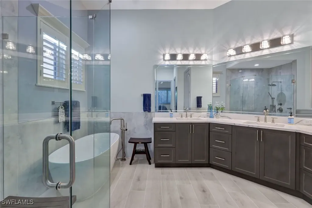 5620 Hammock Isle Drive Naples FL 34119