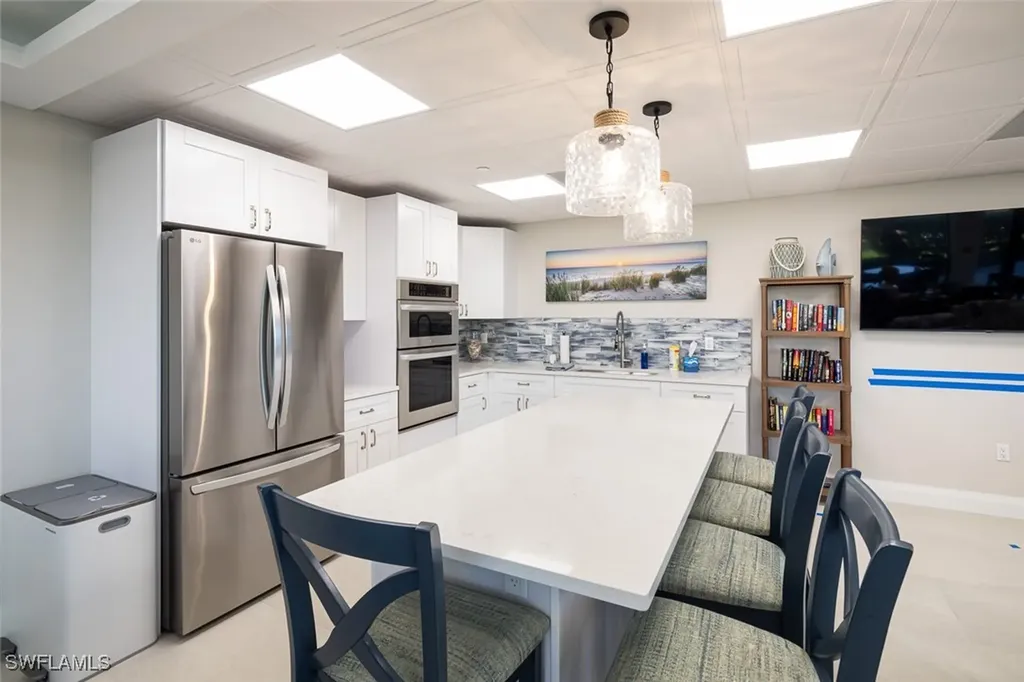 11 Bluebill Avenue Naples FL 34108