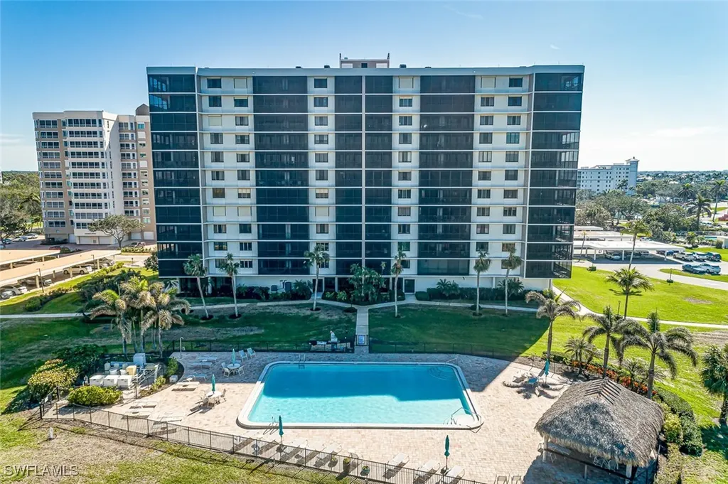 11 Bluebill Avenue Naples FL 34108