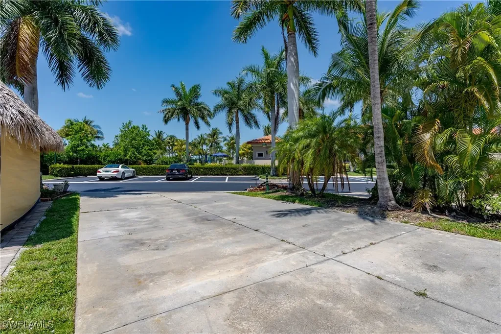 13430 Ladyfish Lane Naples FL 34114