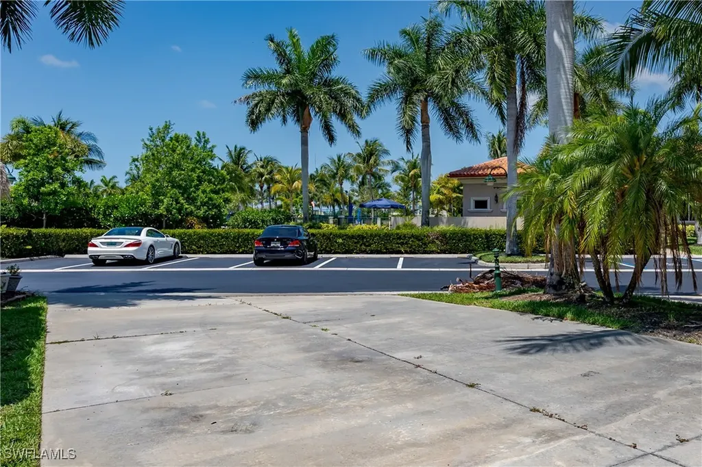 13430 Ladyfish Lane Naples FL 34114