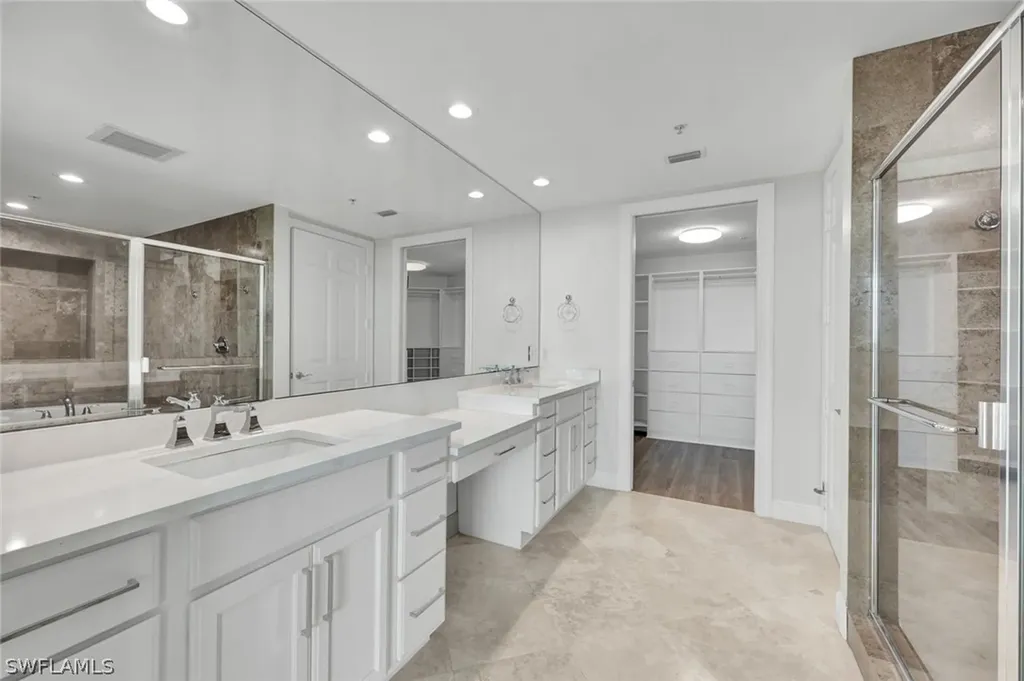 275 Indies Way Naples FL 34110