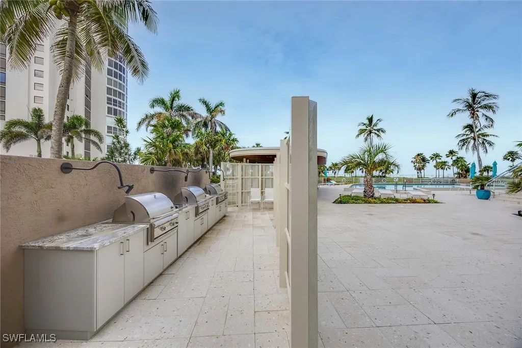 4651 Gulf Shore Boulevard N Naples FL 34103