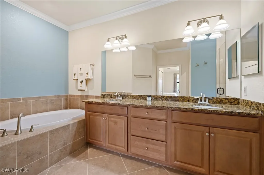 28011 Cookstown Court Bonita Springs FL 34135