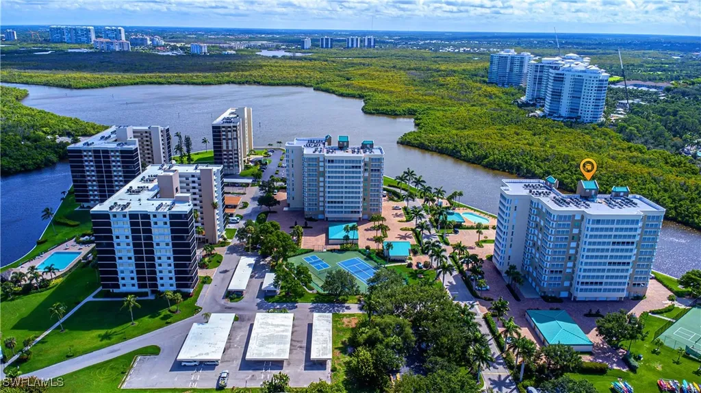 25 Bluebill Avenue Naples FL 34108