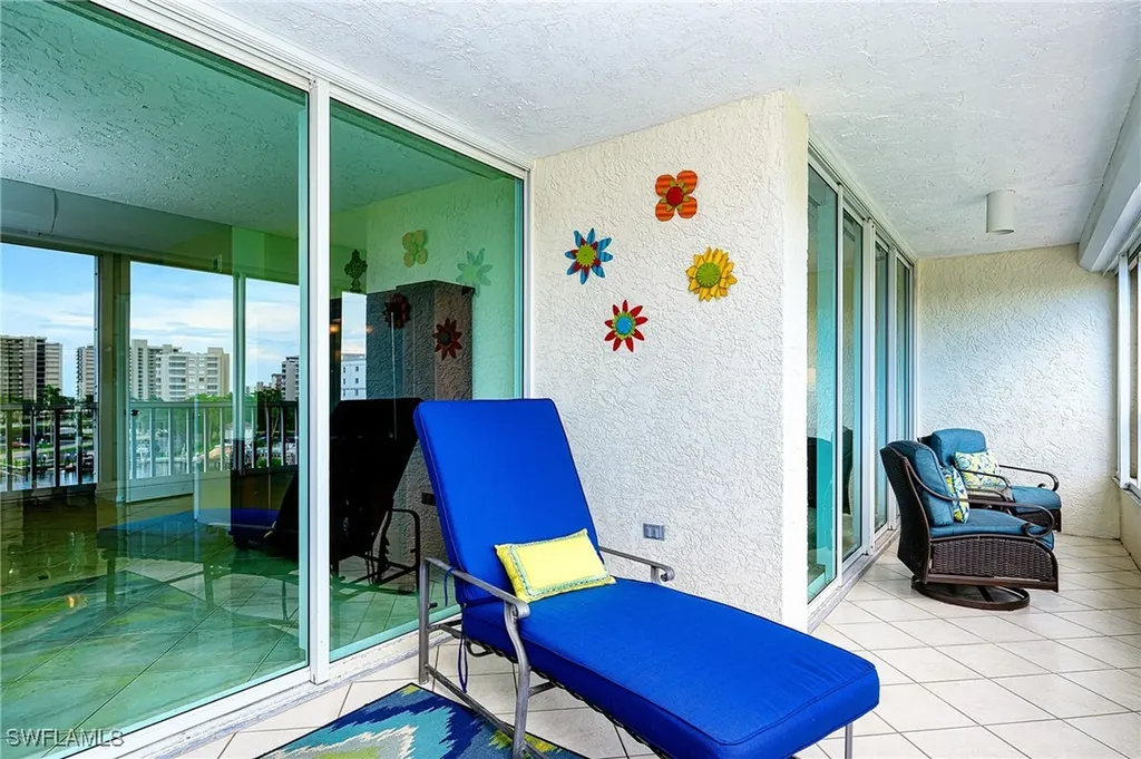 25 Bluebill Avenue Naples FL 34108