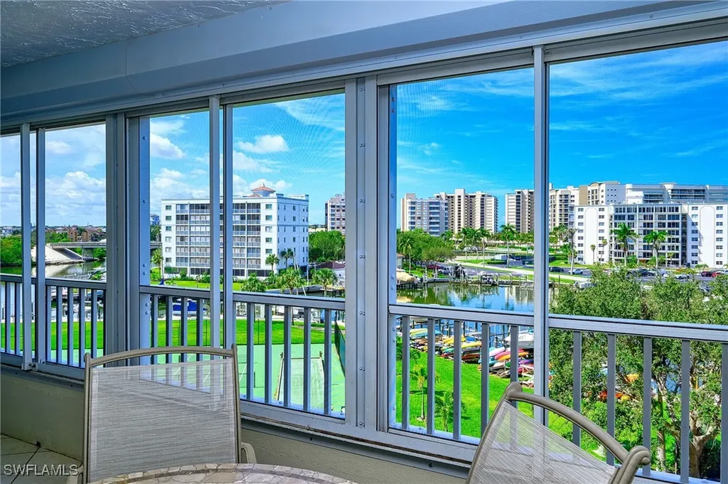 25 Bluebill Avenue Naples FL 34108