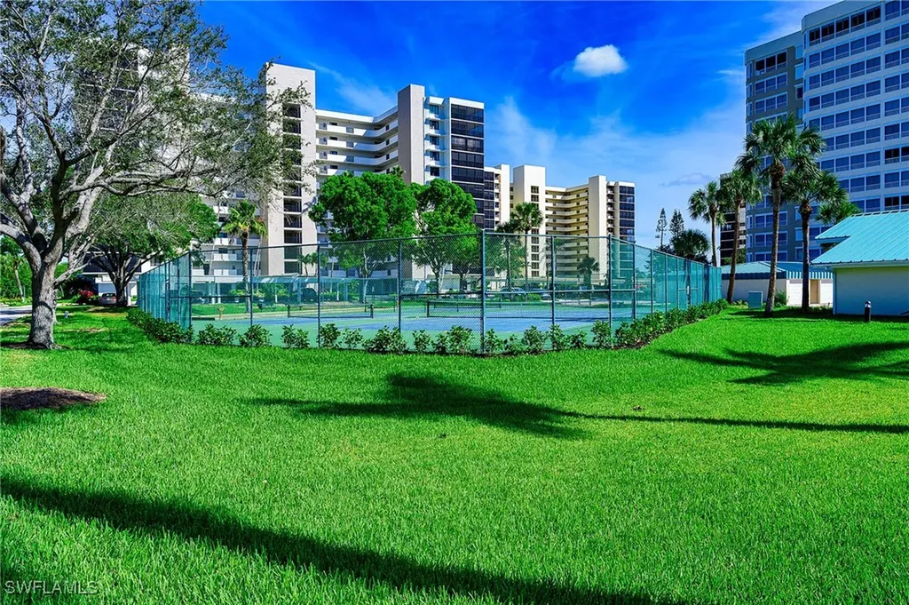 25 Bluebill Avenue Naples FL 34108