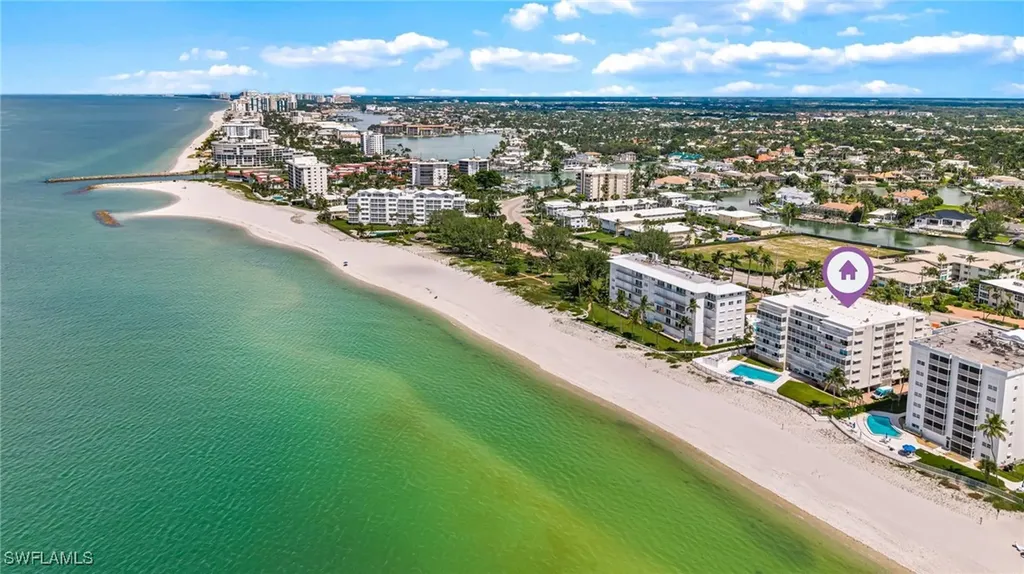 1977 Gulf Shore Boulevard N Naples FL 34102