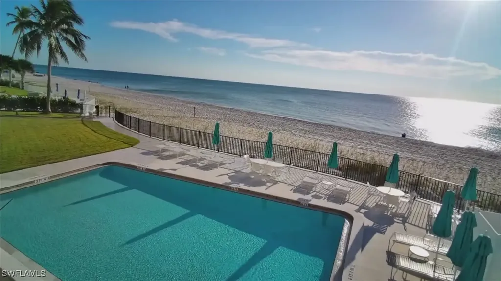 1977 Gulf Shore Boulevard N Naples FL 34102