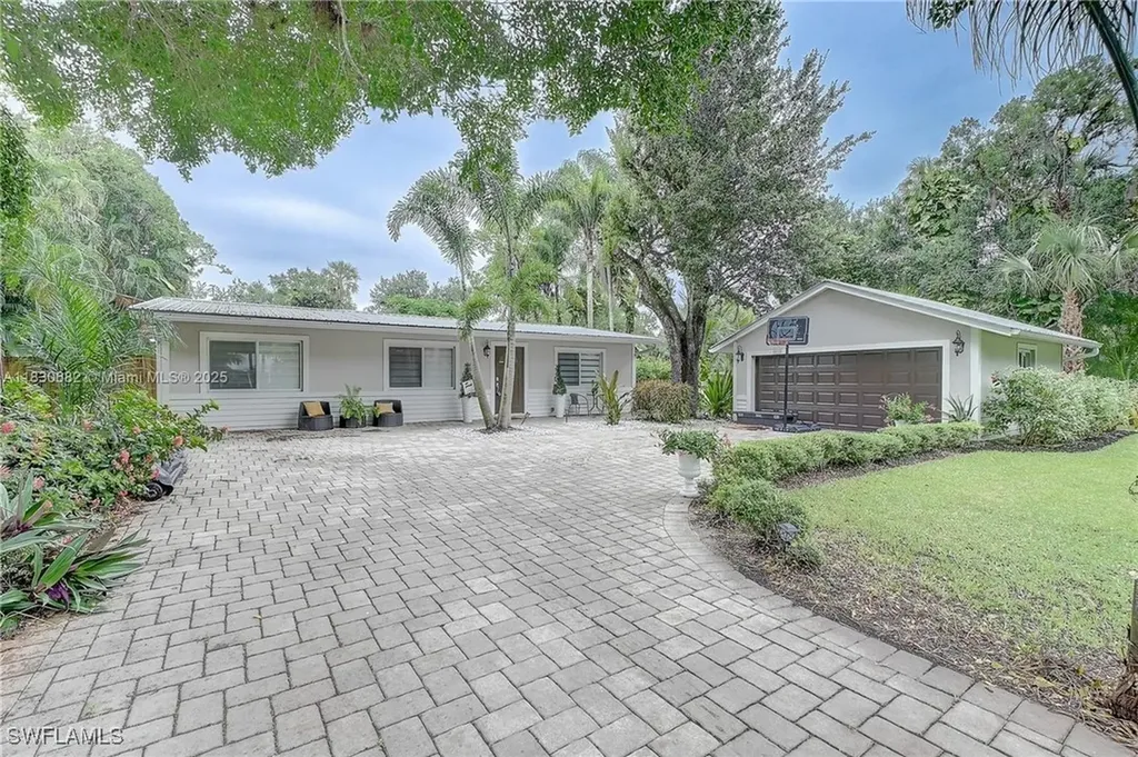 369 Caloosa Drive Labelle FL 33935
