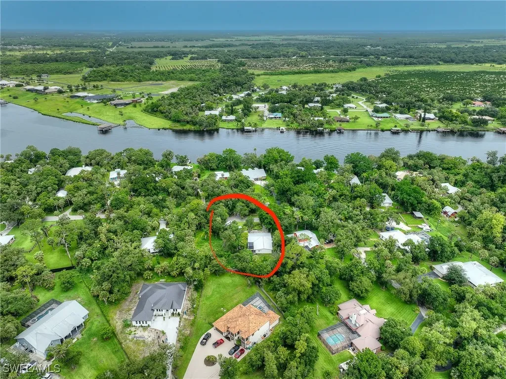 369 Caloosa Drive Labelle FL 33935