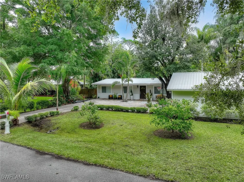 369 Caloosa Drive Labelle FL 33935