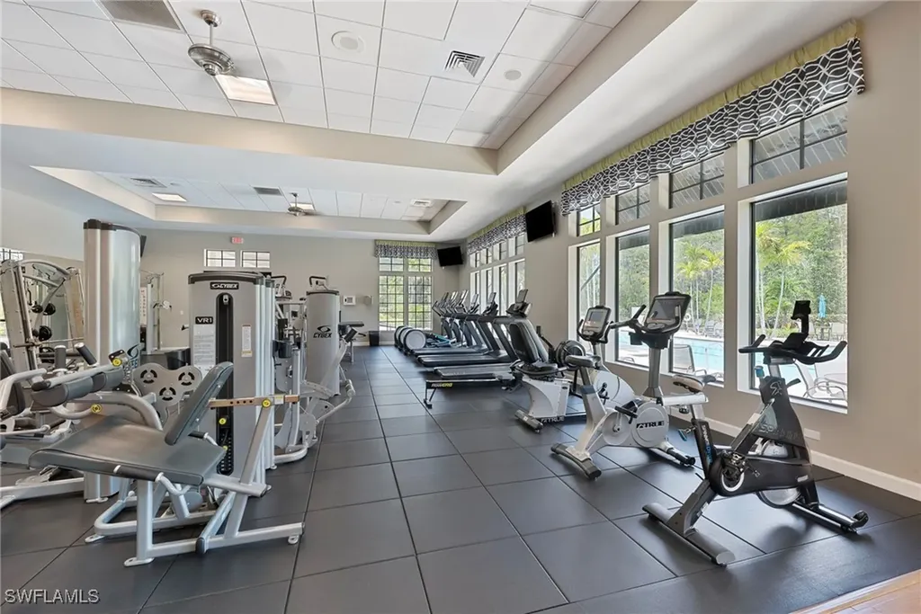 4072 Raffia Drive Naples FL 34119