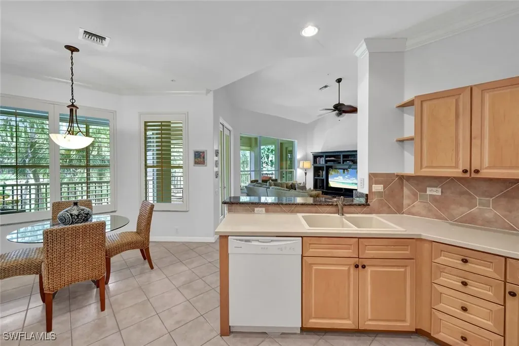 8275 Danbury Boulevard Naples FL 34120