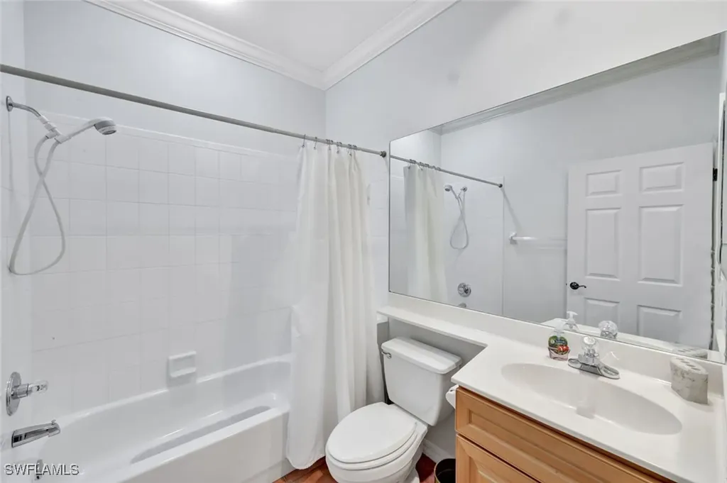 8275 Danbury Boulevard Naples FL 34120