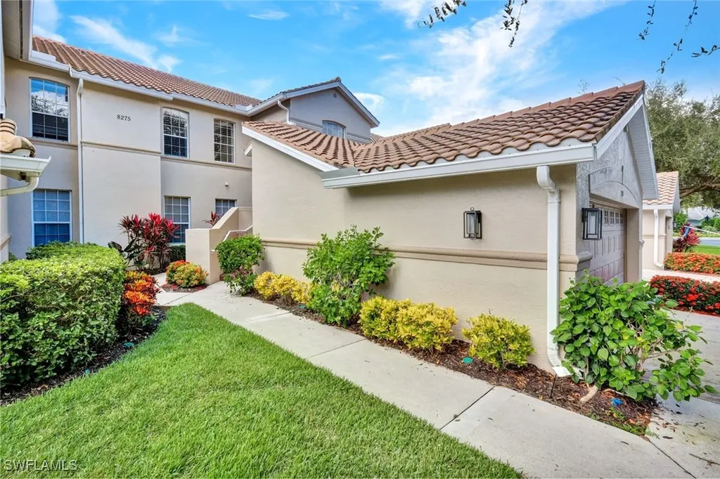 8275 Danbury Boulevard Naples FL 34120