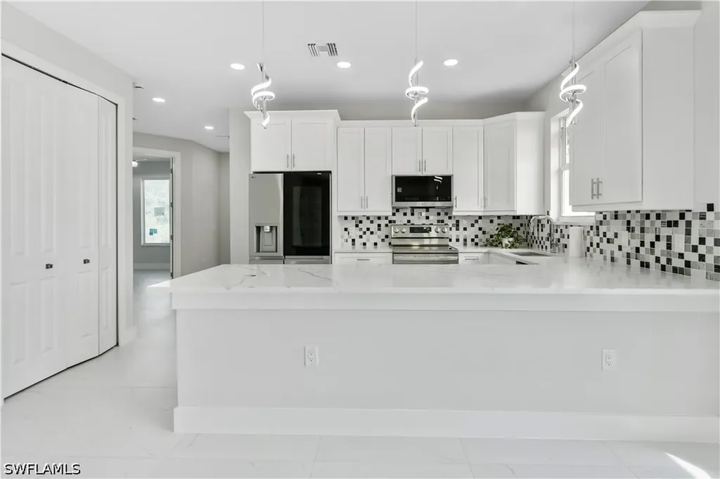 842 Naples Avenue S Lehigh Acres FL 33974