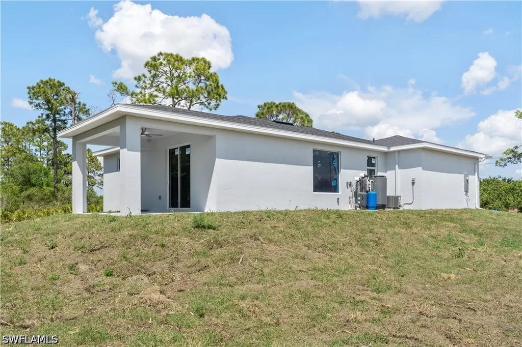842 Naples Avenue S Lehigh Acres FL 33974