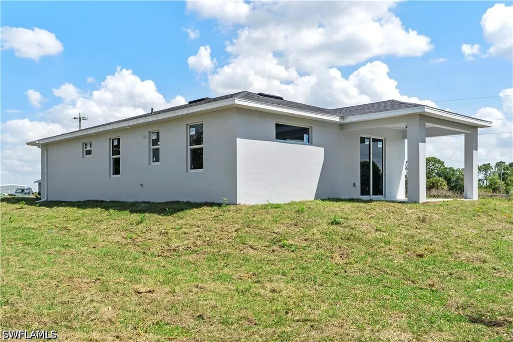 842 Naples Avenue S Lehigh Acres FL 33974
