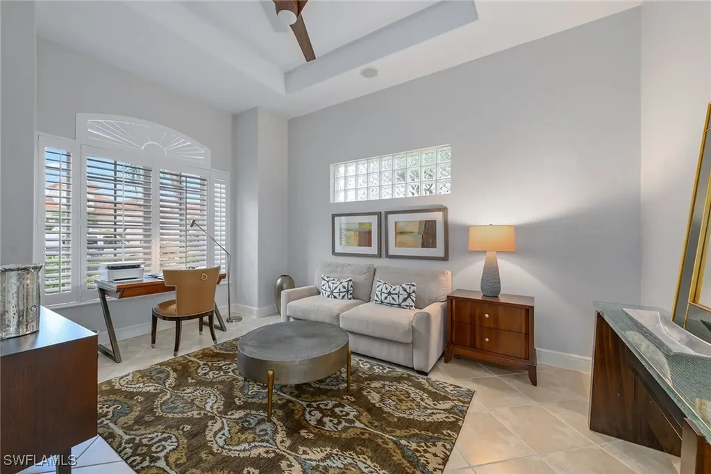 5999 Hammock Isle Circle Naples FL 34119