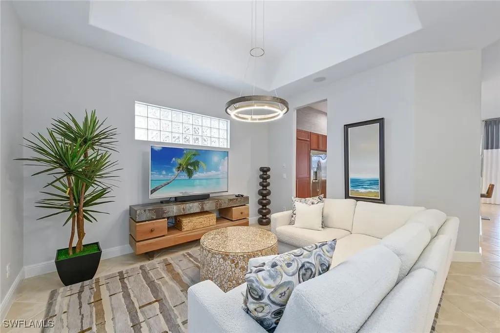 5999 Hammock Isle Circle Naples FL 34119