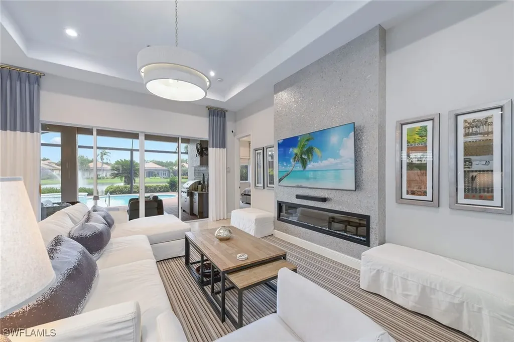 5999 Hammock Isle Circle Naples FL 34119