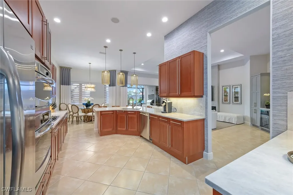 5999 Hammock Isle Circle Naples FL 34119