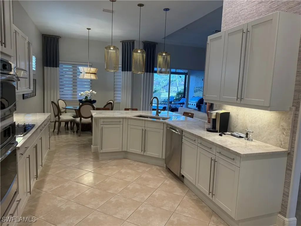 5999 Hammock Isle Circle Naples FL 34119