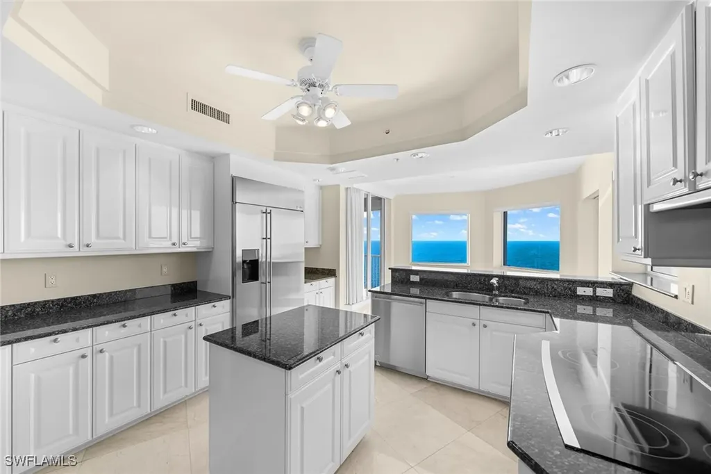 8665 Bay Colony Drive Naples FL 34108