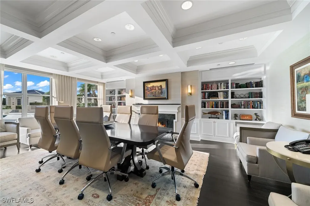 8665 Bay Colony Drive Naples FL 34108