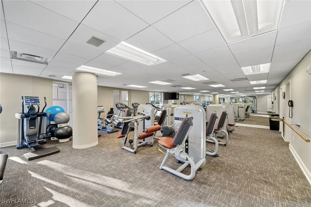 8665 Bay Colony Drive Naples FL 34108