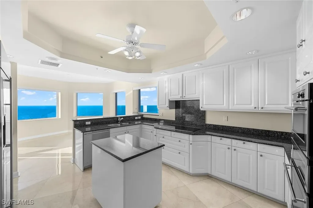 8665 Bay Colony Drive Naples FL 34108