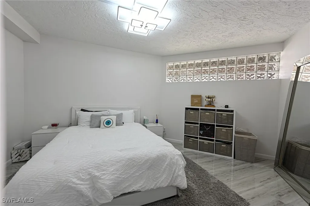 101 Dominica Lane Bonita Springs FL 34134-8512