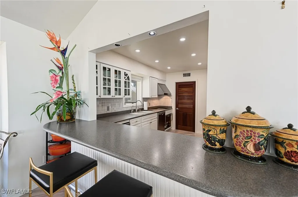 101 Dominica Lane Bonita Springs FL 34134-8512