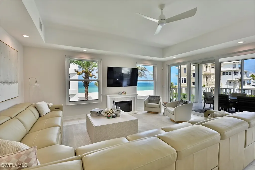 103 Dominica Lane Bonita Springs FL 34134