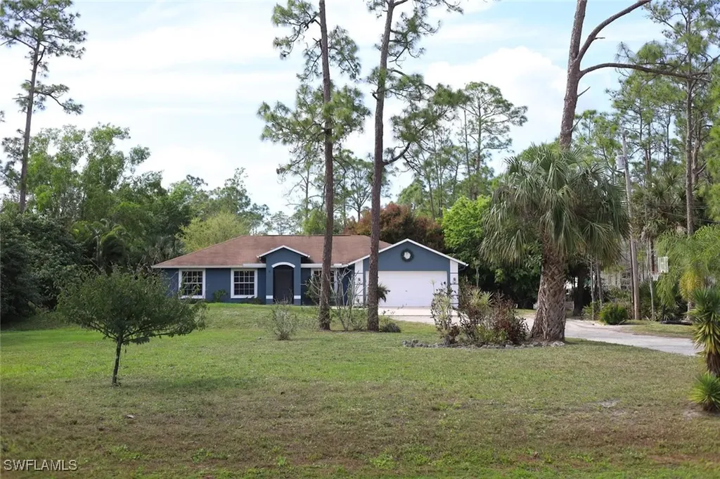 4295 14th Street NE Naples FL 34120