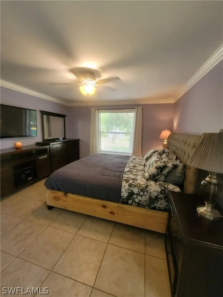 4295 14th Street NE Naples FL 34120