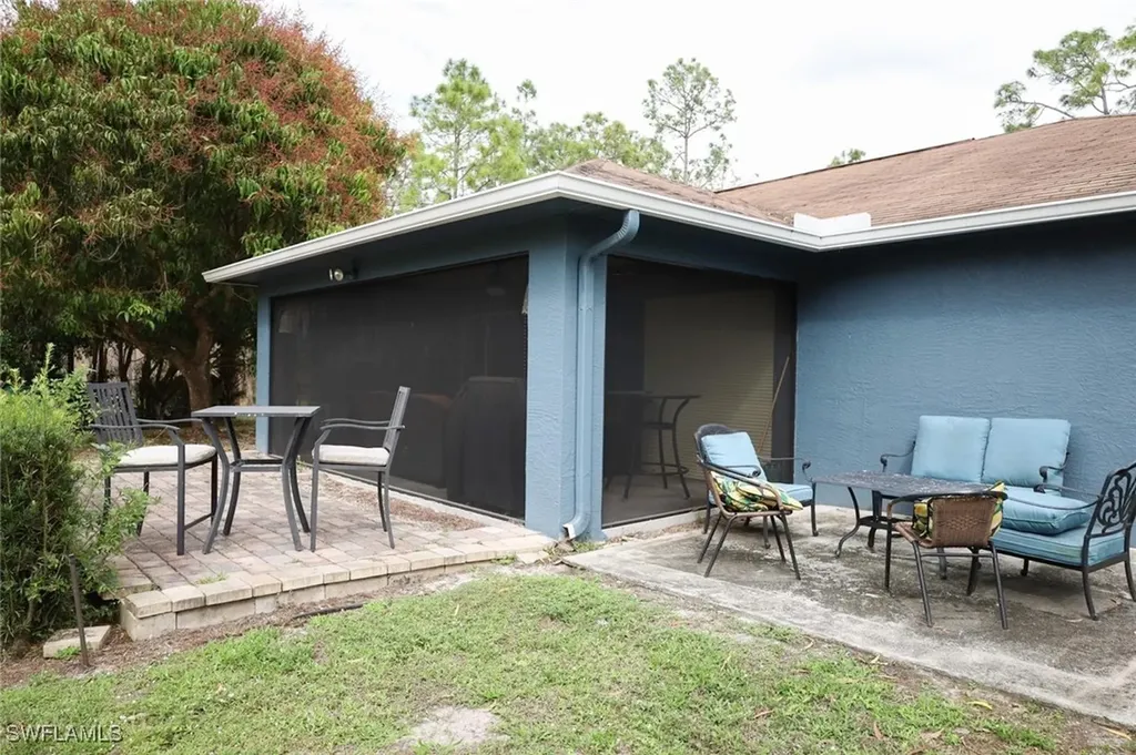 4295 14th Street NE Naples FL 34120