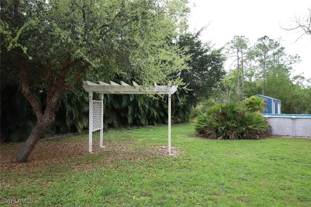 4295 14th Street NE Naples FL 34120