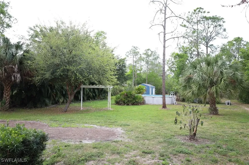 4295 14th Street NE Naples FL 34120