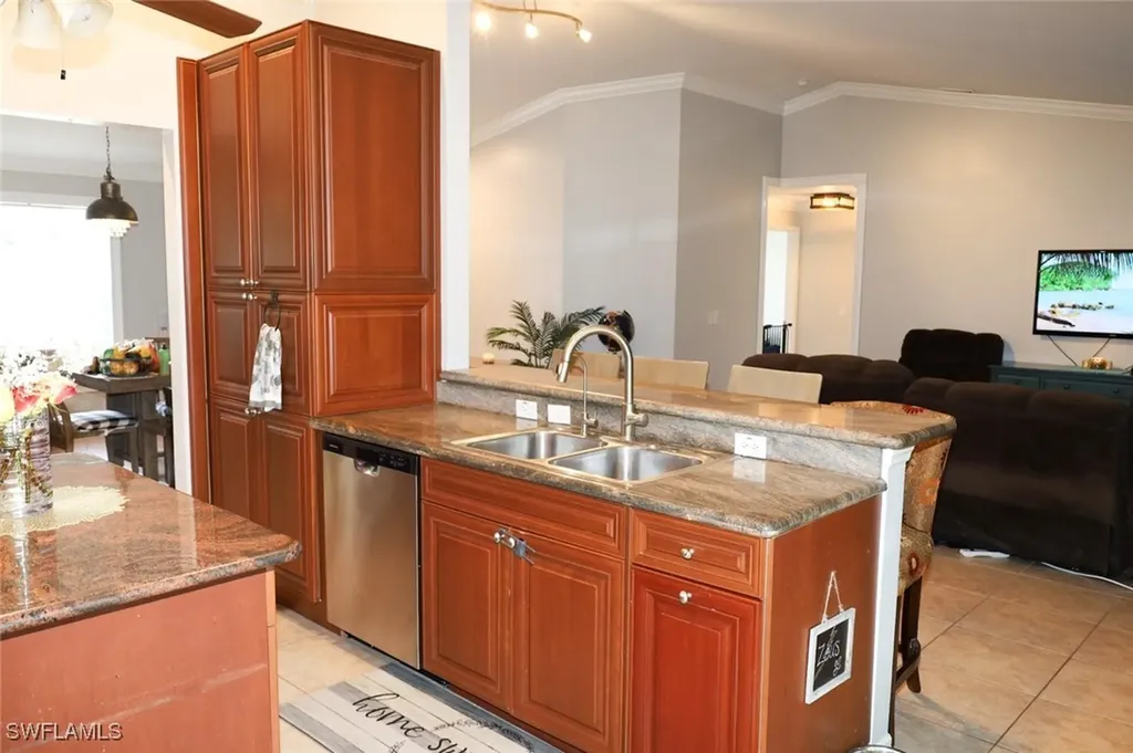 4295 14th Street NE Naples FL 34120
