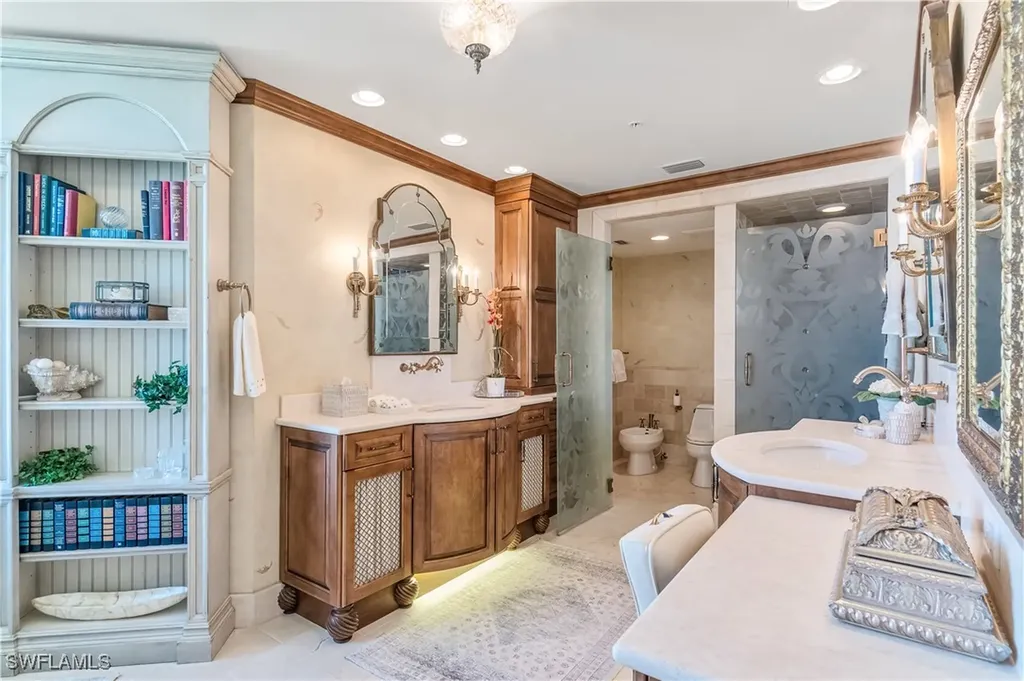 4021 Gulf Shore Boulevard N Naples FL 34103