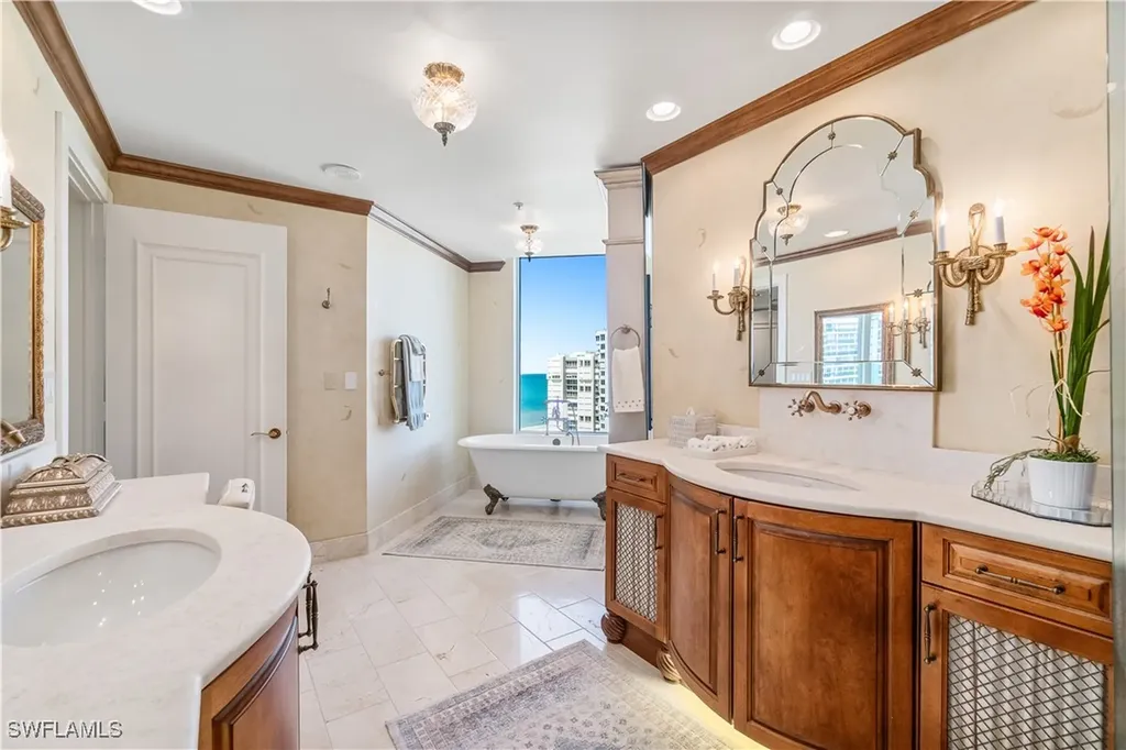 4021 Gulf Shore Boulevard N Naples FL 34103