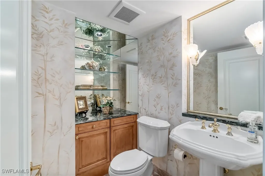 4021 Gulf Shore Boulevard N Naples FL 34103