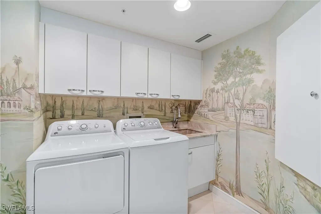 4021 Gulf Shore Boulevard N Naples FL 34103